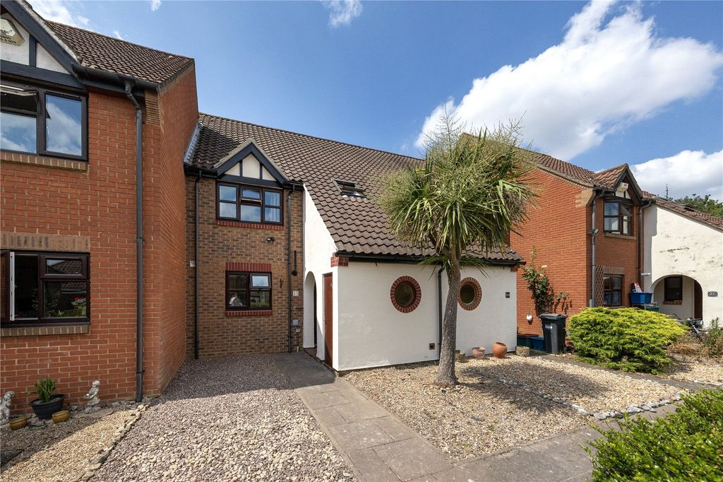 Property photo 1 of 18 Picture No. 03