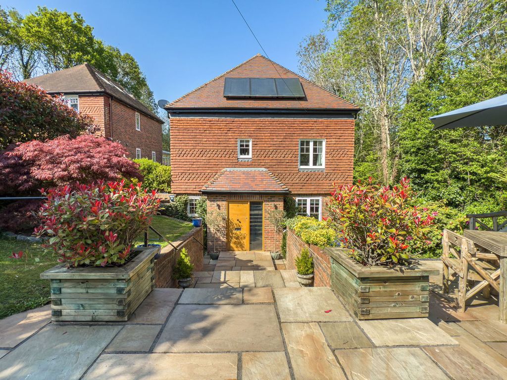 Property photo 1 of 49