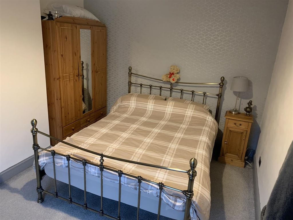 Property photo 3 of 9 Img_8811.Jpeg