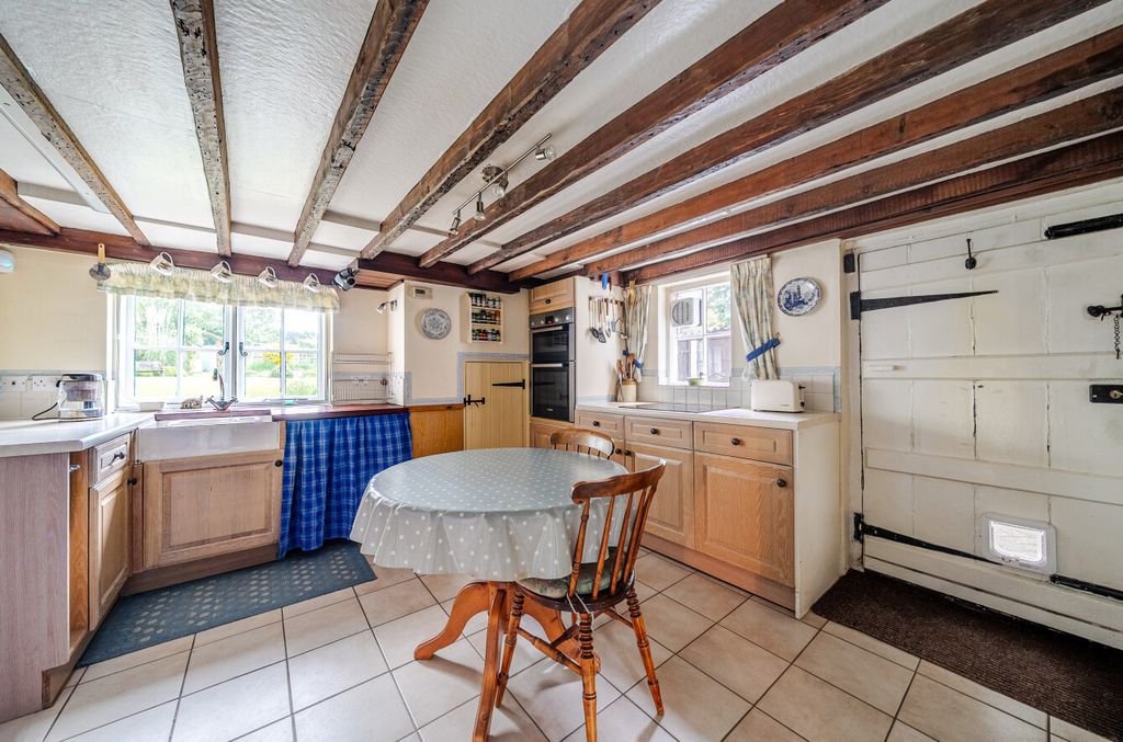 Property photo 3 of 35 1458223-11-6A05F7...