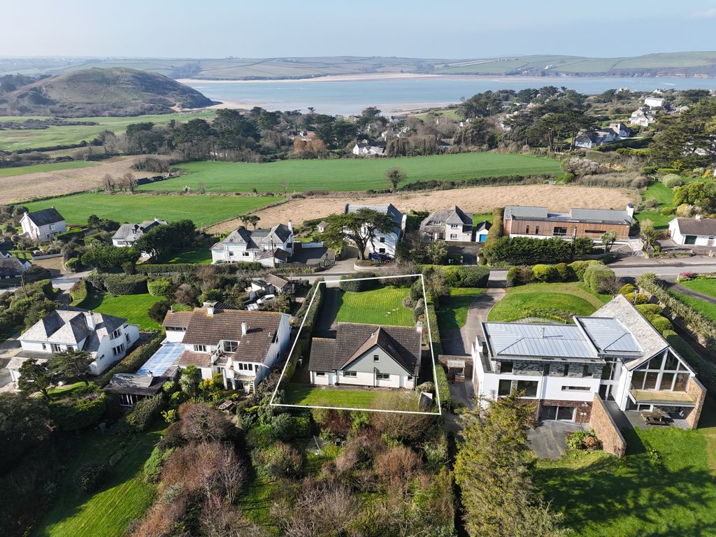 Property photo 1 of 20 Rosevallen