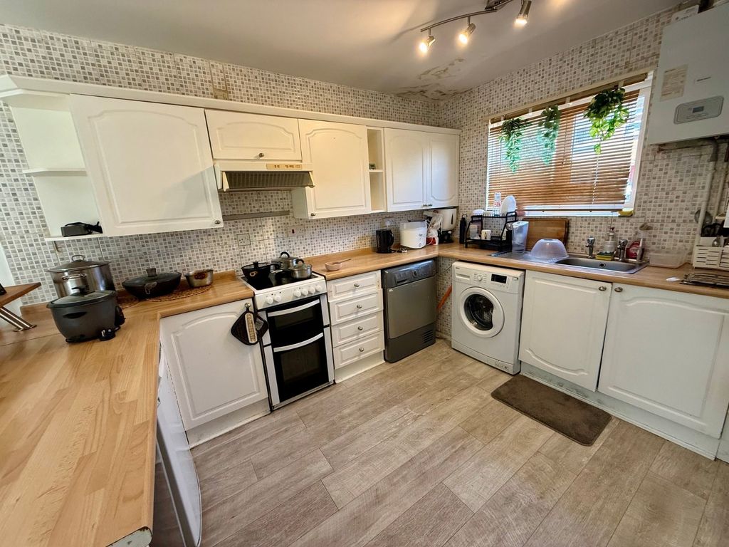 Property photo 2 of 15 Picture No. 02