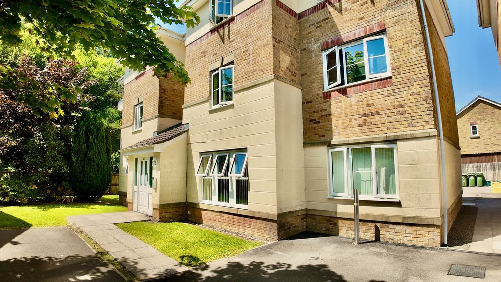 Property photo 1 of 14