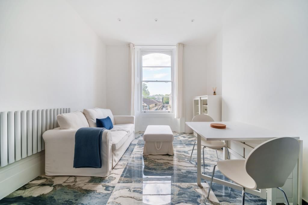 Property photo 1 of 12 Reception Room