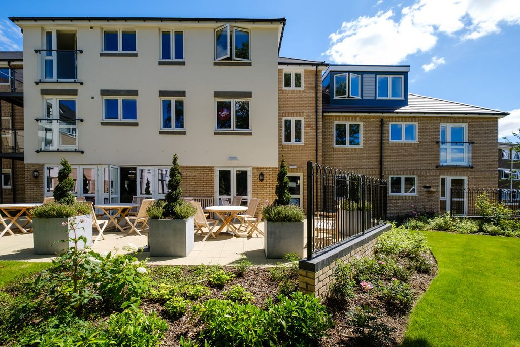 Additional image 19 of 2 bed flat for saleDovehouse Lodge, Hitchin SG5