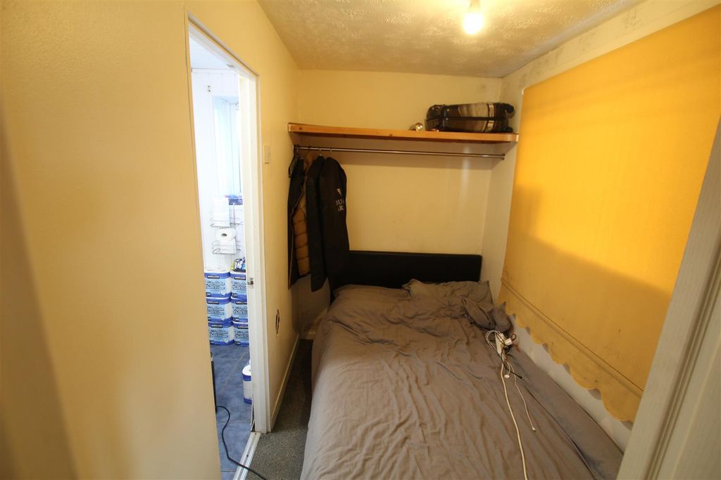 Property photo 2 of 5 Img_4925.Jpg