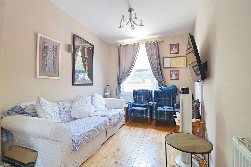 Property photo 3 of 10 Img_5540.Jpg