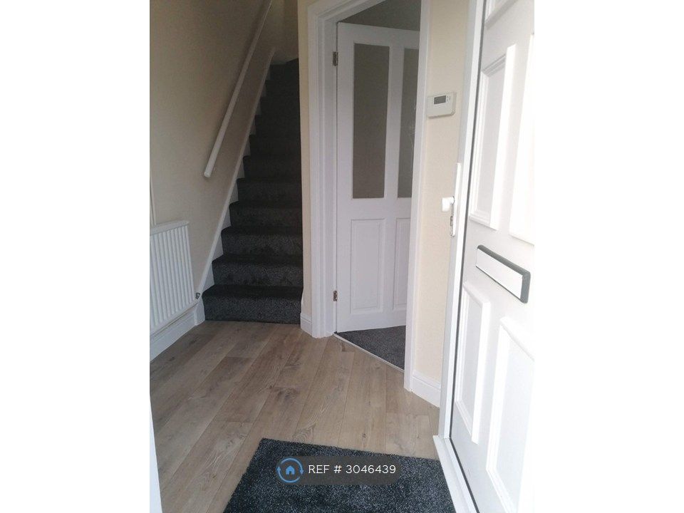 Property photo 2 of 3