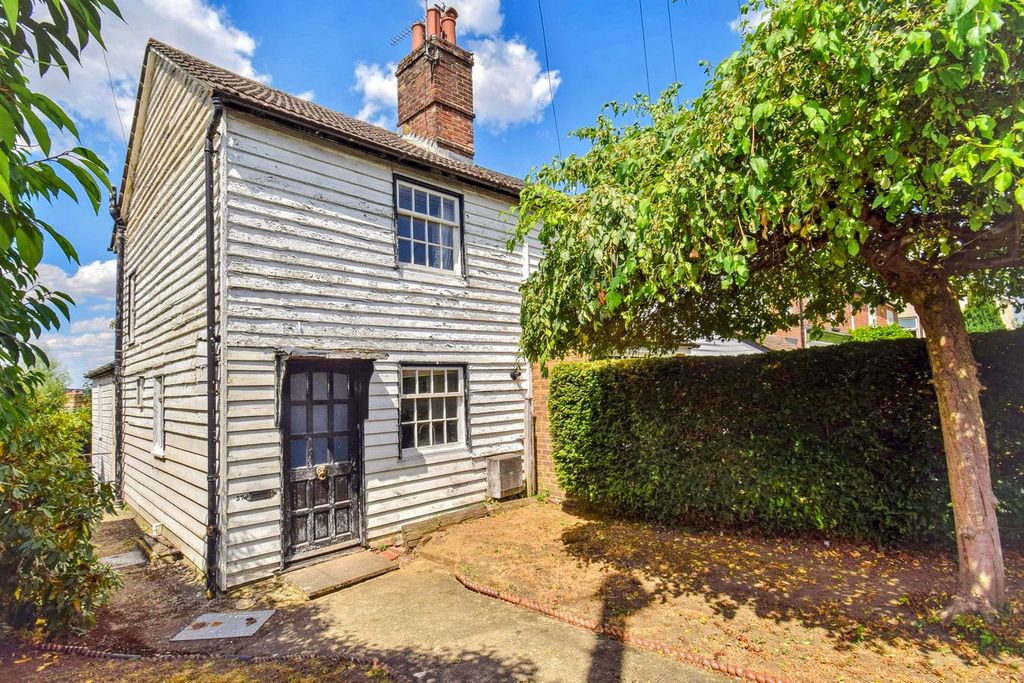 Property photo 1 of 22