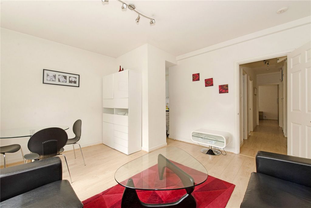Property photo 2 of 6