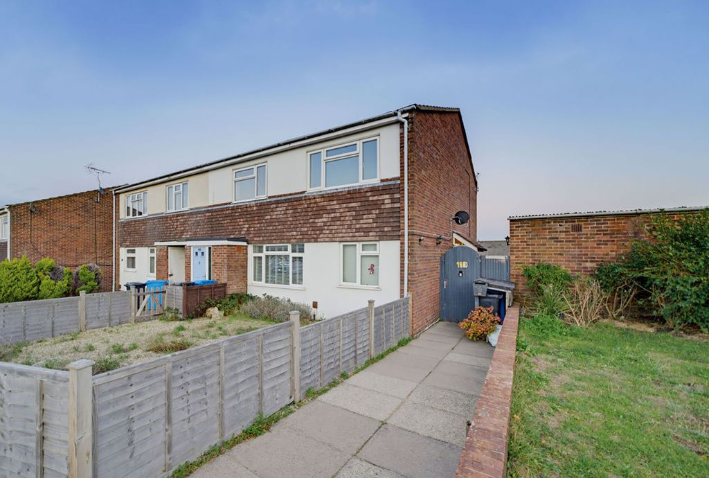 Property photo 2 of 14