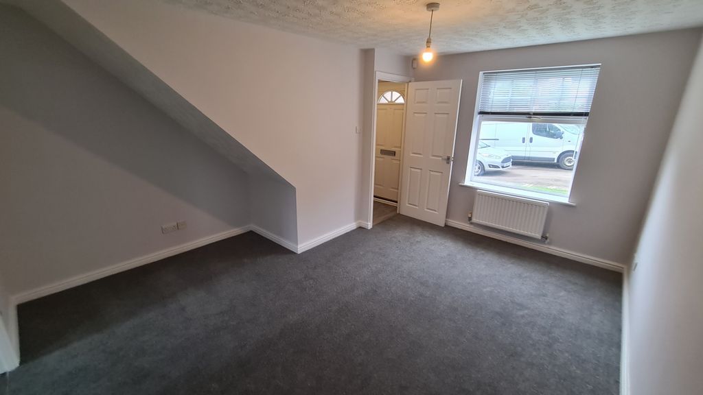 Property photo 3 of 18 Photo 3