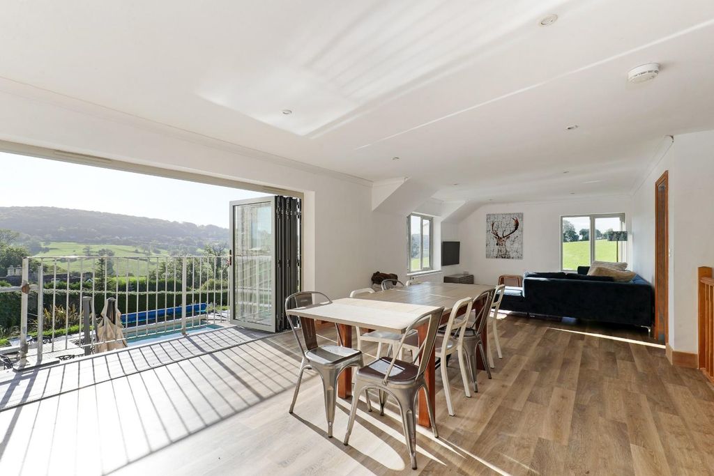 Property photo 3 of 55 BPC-1515.Jpg