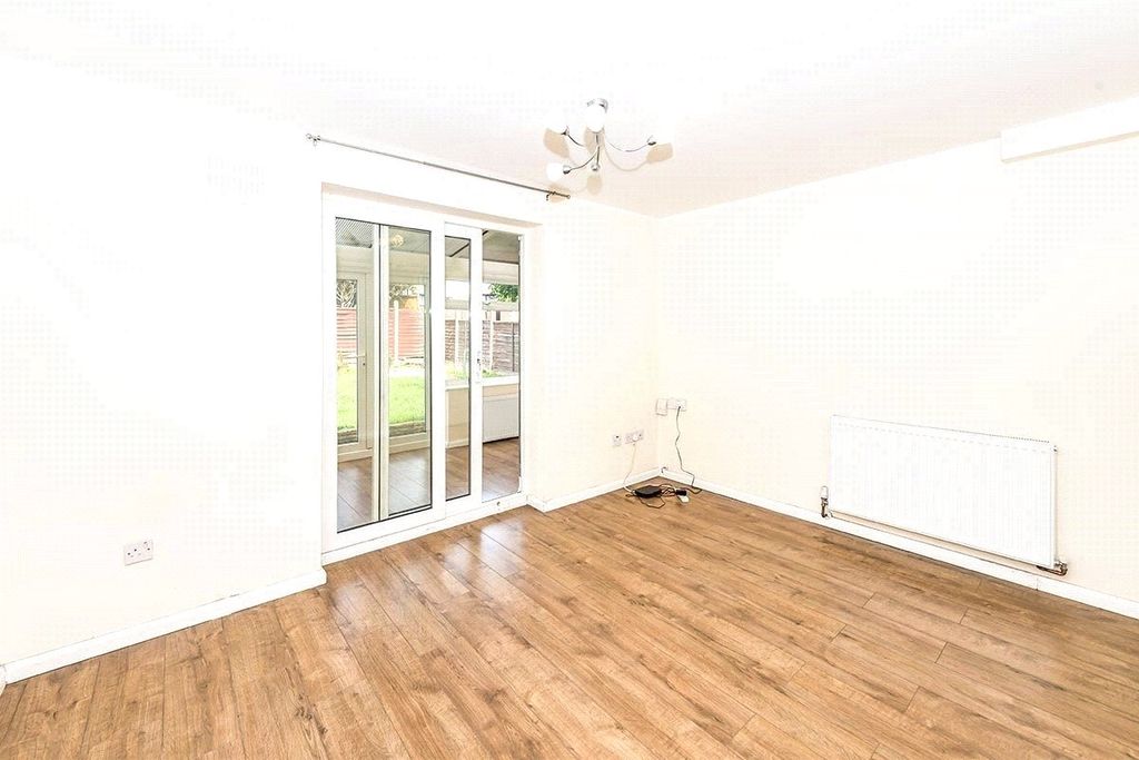 Property photo 3 of 9 Picture No. 07