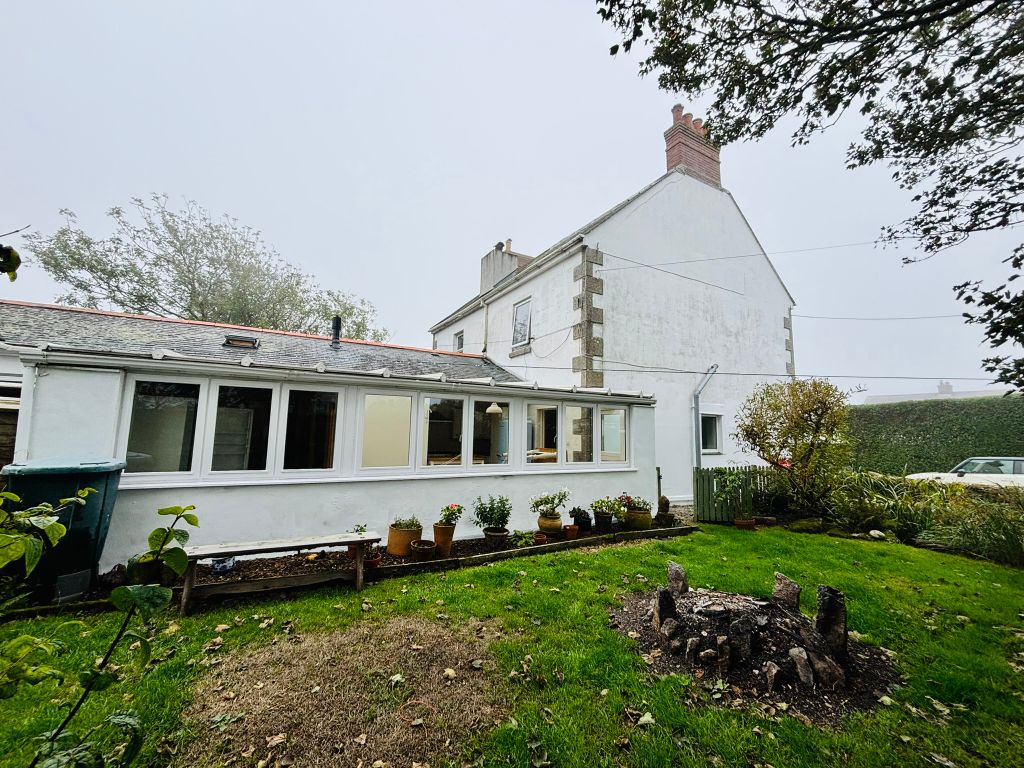 Property photo 2 of 15