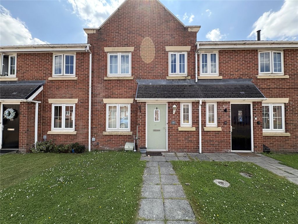 Property photo 1 of 20 Picture No. 02