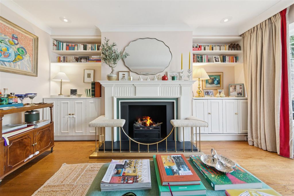 Property photo 3 of 13 Bute Gardens, W6 7DX-8.Jpg