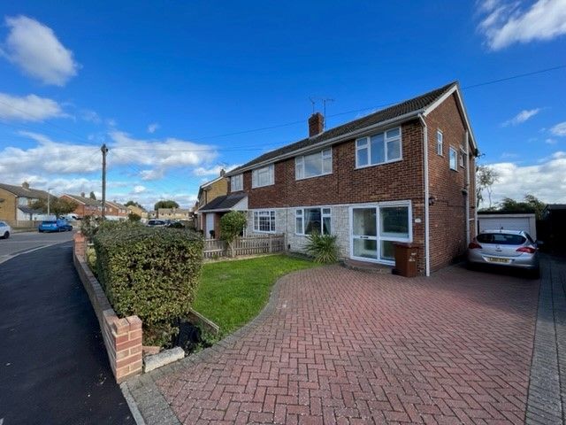Property photo 1 of 8