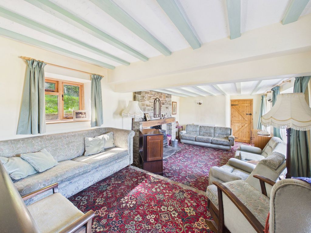 Property photo 3 of 31