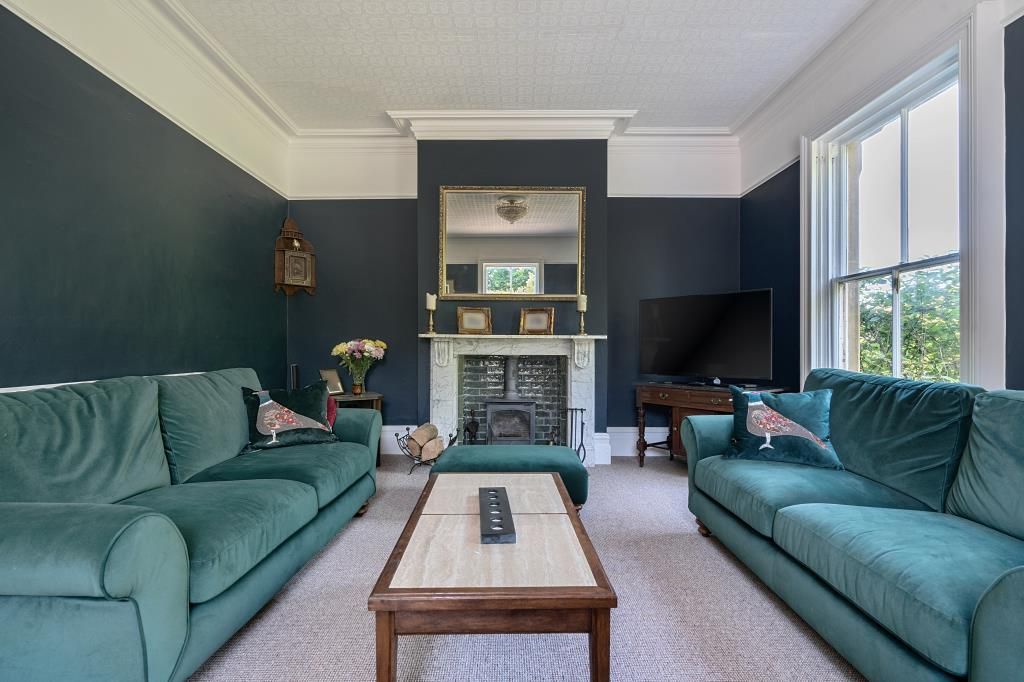 Property photo 3 of 23 Living Room