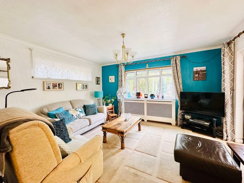 Property photo 3 of 21 Photo 1