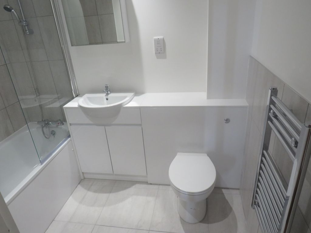 Property photo 3 of 6 Image