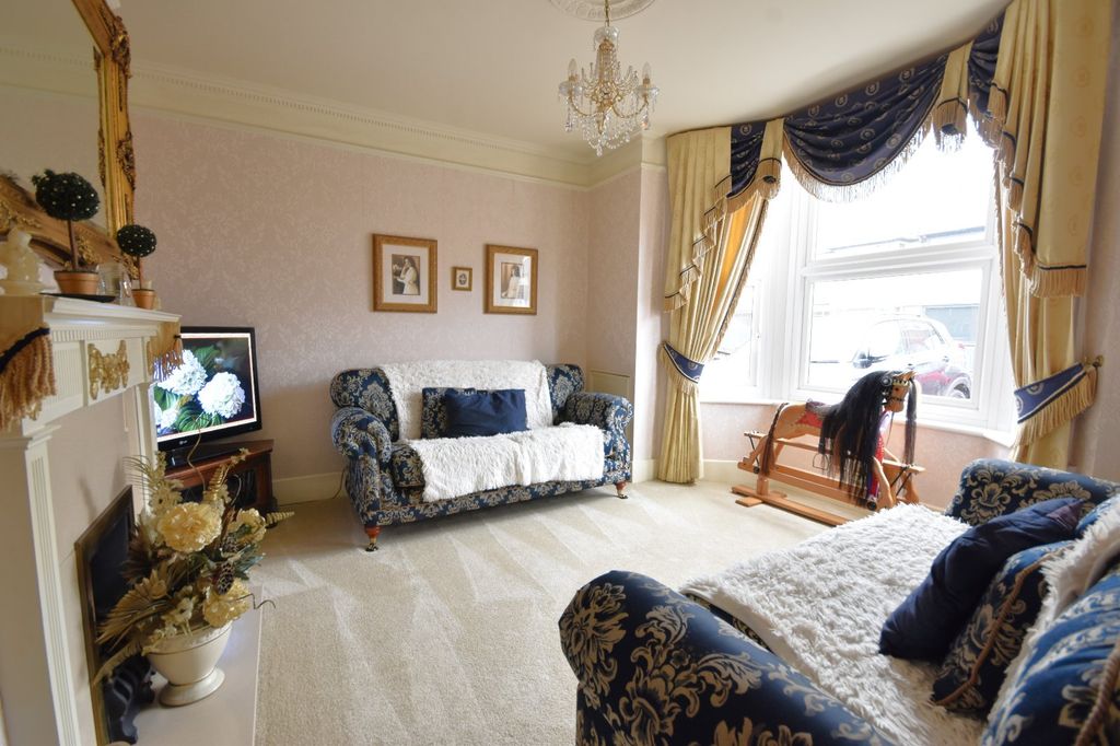 Property photo 2 of 16 Picture No. 07