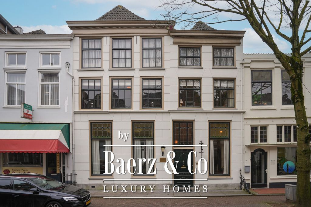 Property photo 1 of 62