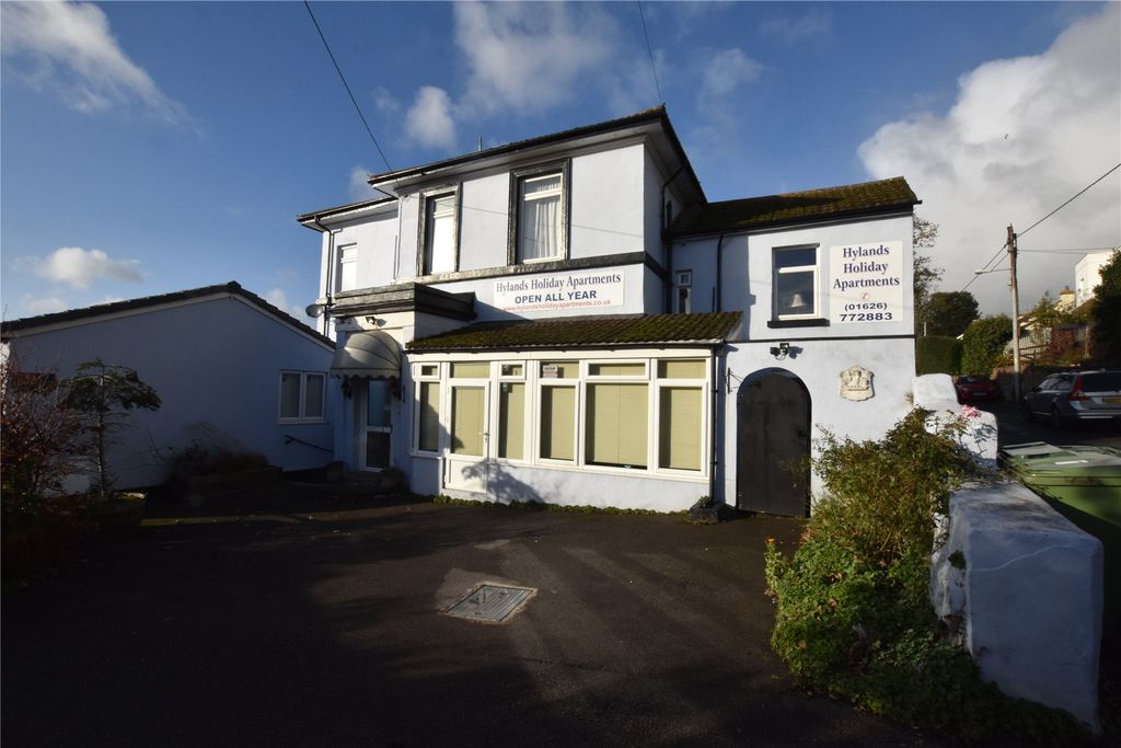 Property photo 1 of 9 Front