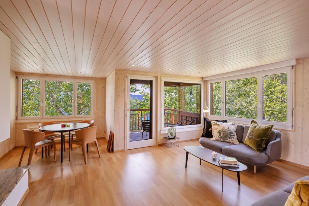 Property photo 2 of 5 Image