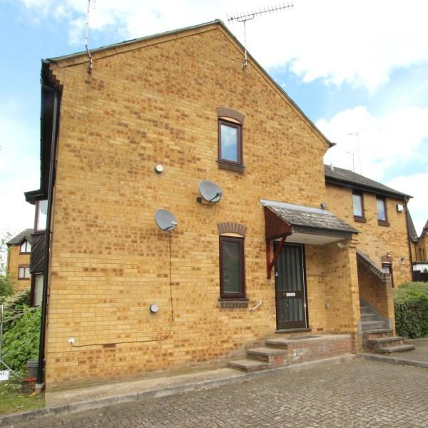 Property photo 1 of 5