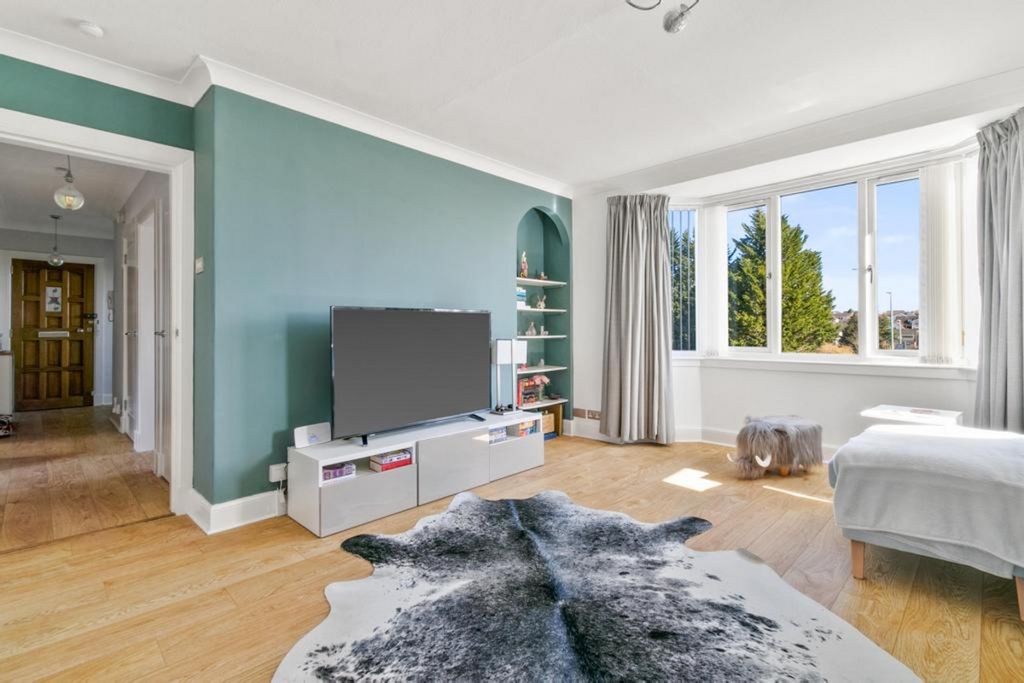 Property photo 3 of 24