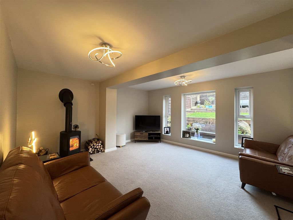 Property photo 2 of 16 Img_1854.Jpeg