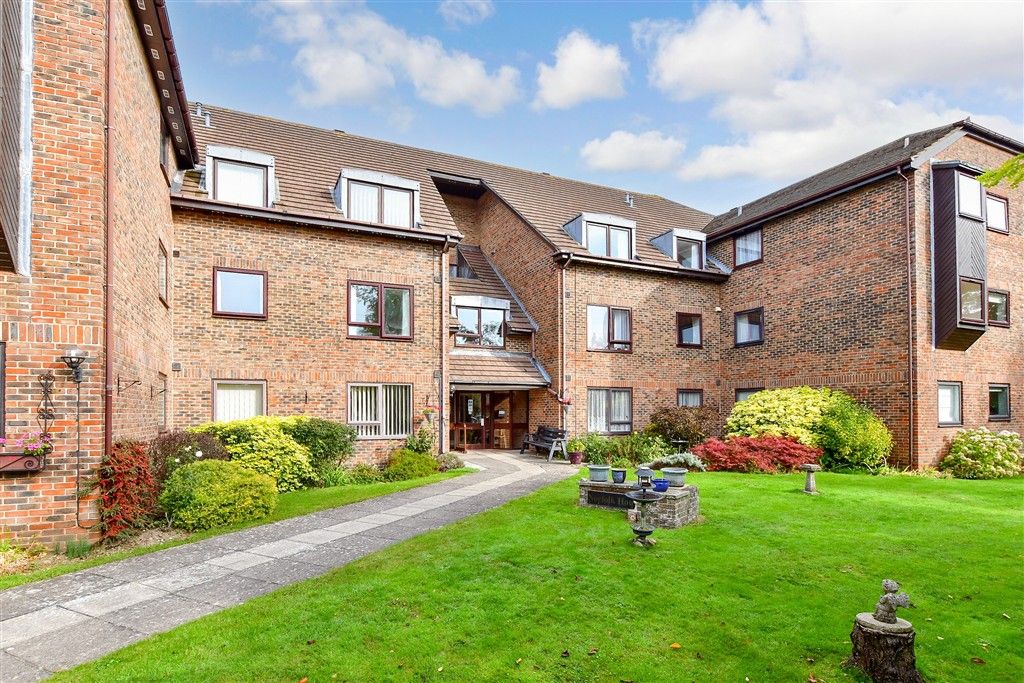 Property photo 1 of 8 External (Web) 1