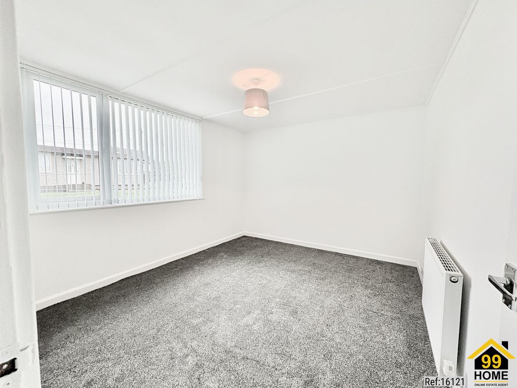 Property photo 3 of 8 Photo 2