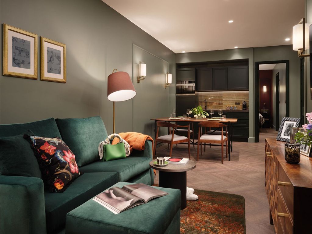 Property photo 2 of 12