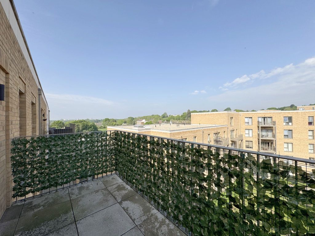 Property photo 1 of 3