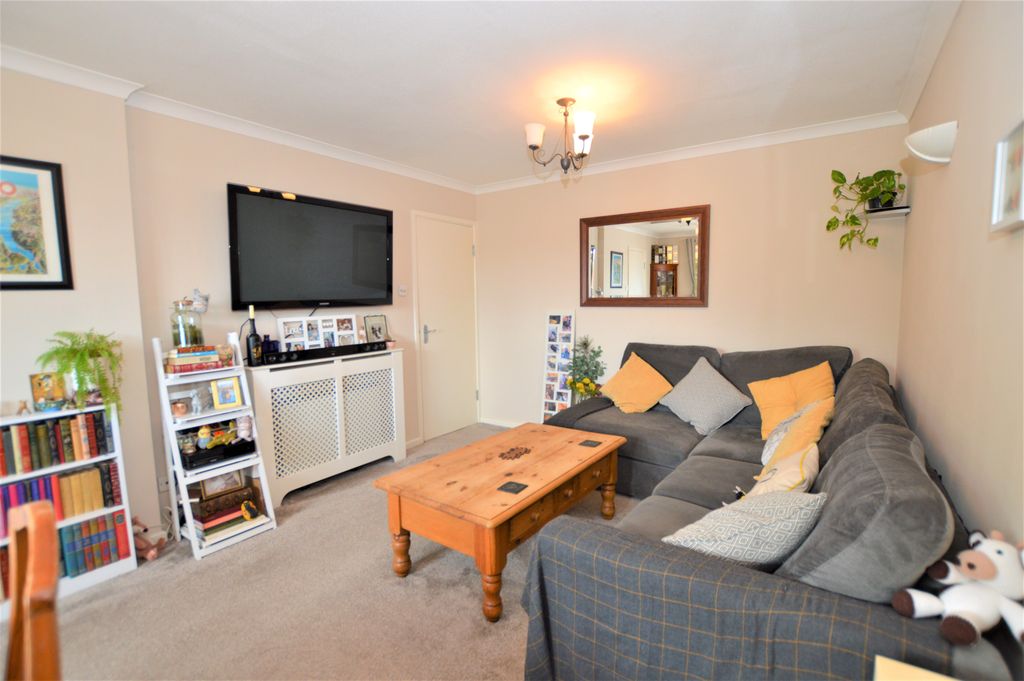 Property photo 3 of 13