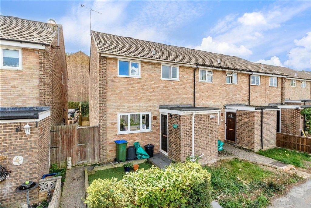 Property photo 1 of 10 Front Web