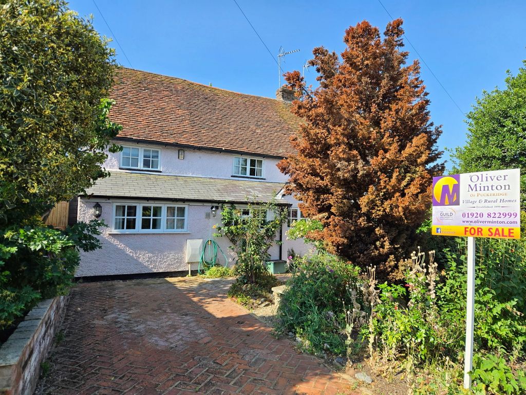 Property photo 2 of 27