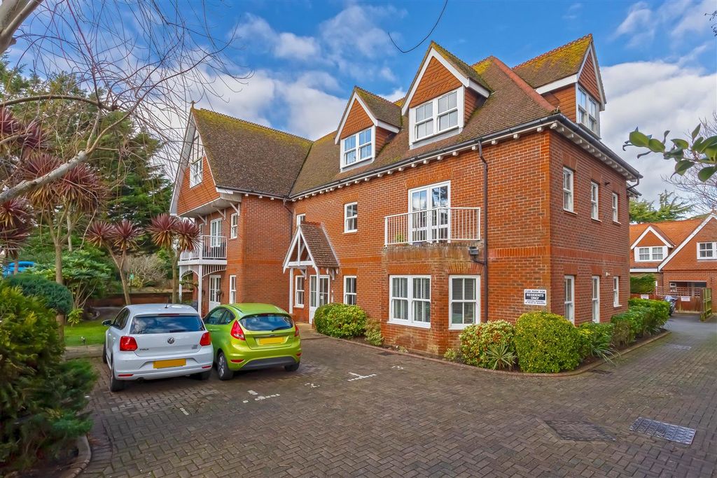 Property photo 1 of 13 Wolsey Place_16.Jpg