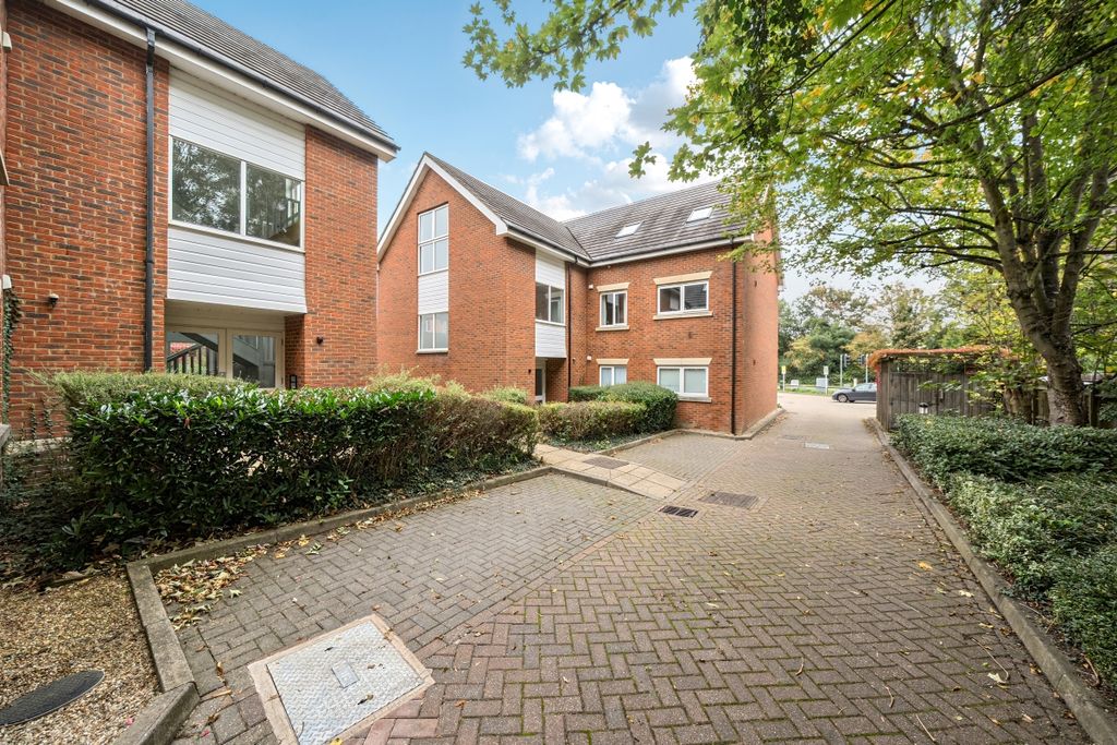 Property photo 3 of 3