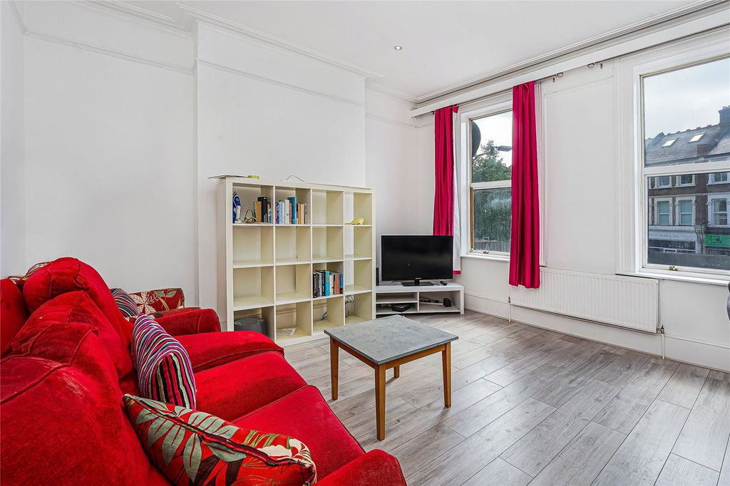 Property photo 1 of 7
