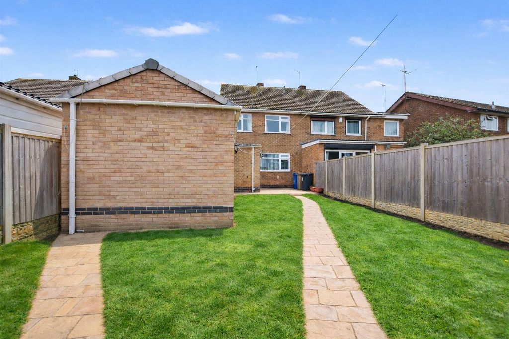 Property photo 3 of 20 Briar Gate Rear.Png