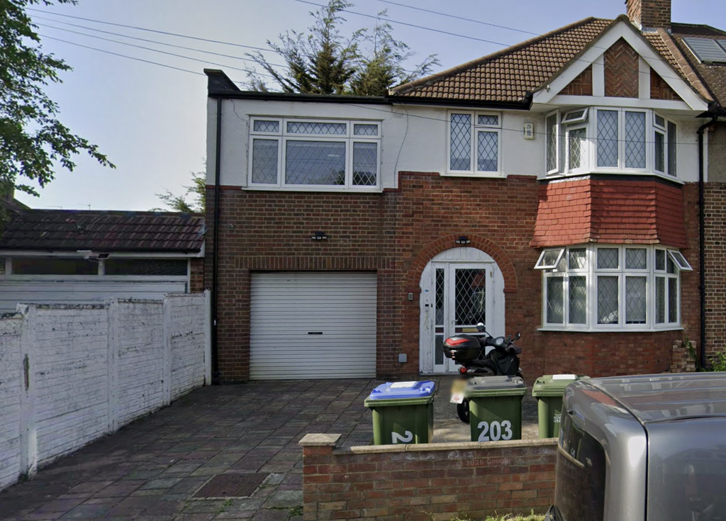 Property photo 1 of 1