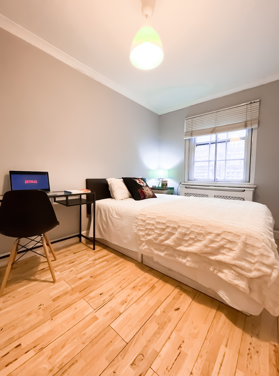 Property photo 1 of 2