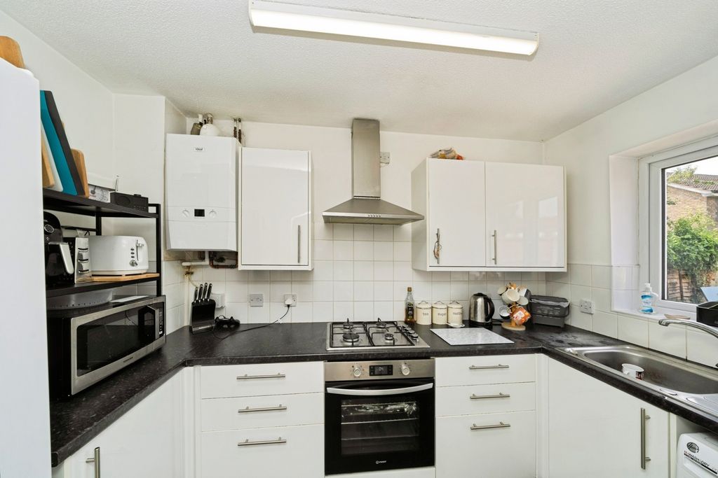 Property photo 3 of 13 Pbox-Img.Jpg