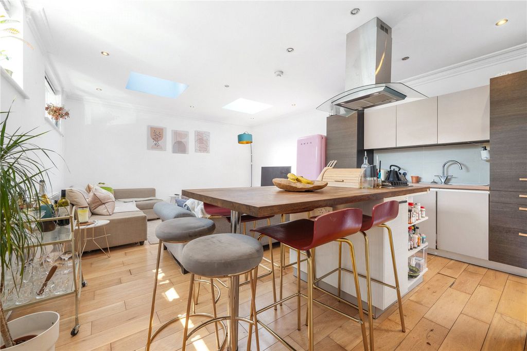 Property photo 1 of 13 Kitchen/Diner