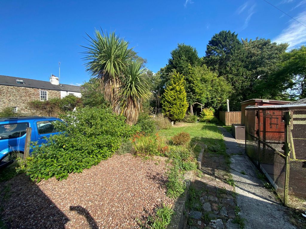 Property photo 3 of 10
