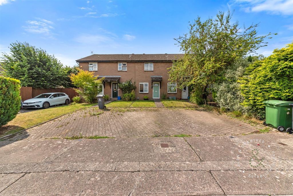 Property photo 1 of 23 Burne-Jones-Close-23.Jpg